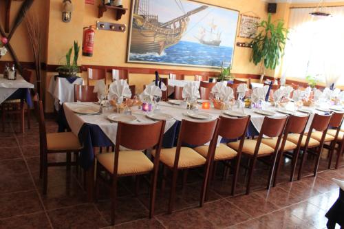 Gallery image of Hotel El Marino in Santiago de la Ribera