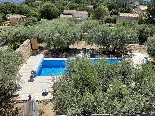 Maison Saint-Saturnin-lès-Apt, 3 pièces, 4 personnes - FR-1-708-66