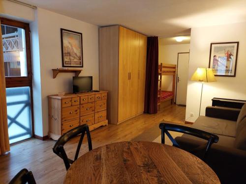 Studio cosy à Brides-les-Bains, 4 pers, balcon, parking, proche thermes - FR-1-512-277