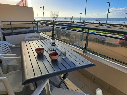 Appartement spacieux 5 pers, front de mer, centre animations, balcon, animaux admis - FR-1-323-485