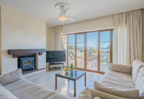 26 Front row penthouse golf and sea views Manilva Duquesa Andalusia