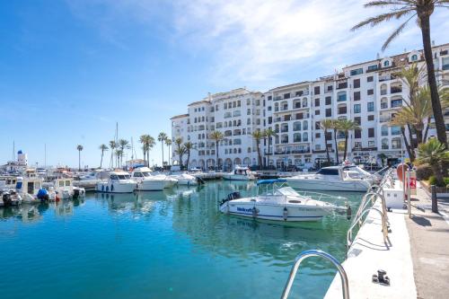 26 Front row penthouse golf and sea views Manilva Duquesa Andalusia