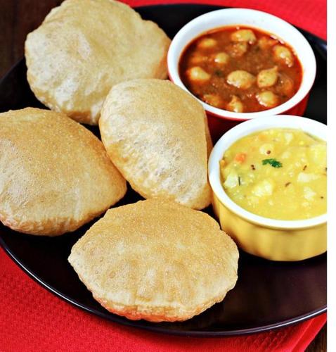 Jídlo v hotelu nebo okolí