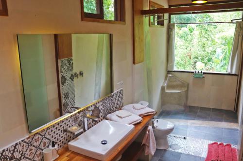 Ένα μπάνιο στο Villa Merdu Ubud