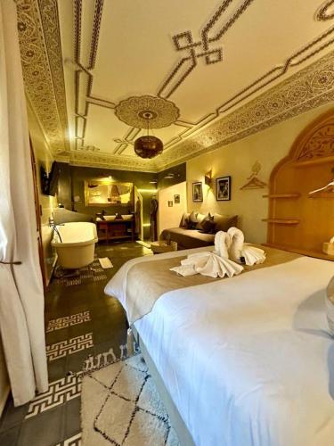 Riad Al Nubalaにあるベッド