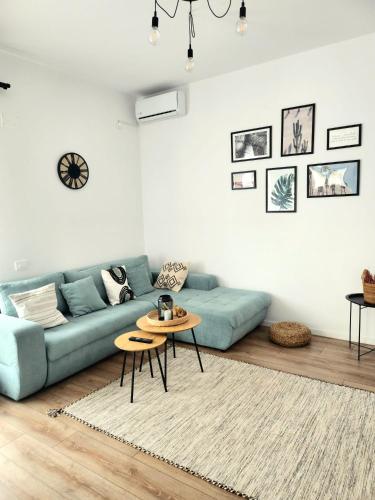 Foto ADM Cozy Home - Entire private house&garden, close to Therme and Airport