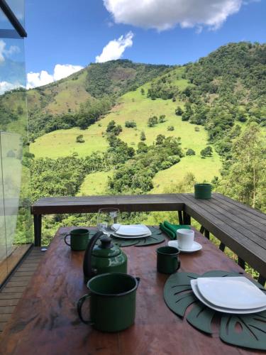 Landskap semula jadi dekat dengan chalet