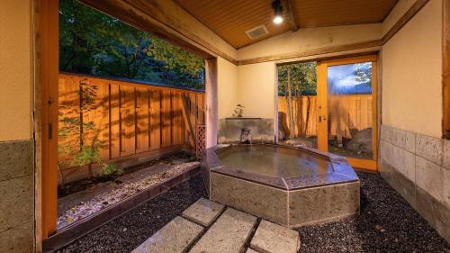 Galería fotográfica de Kashintei Shirahama en Senboku