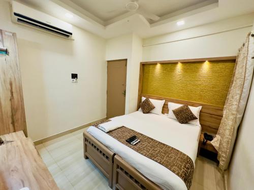 Katil atau katil-katil dalam bilik di Stay Court - Business Class Hotel - Near Central Railway Station
