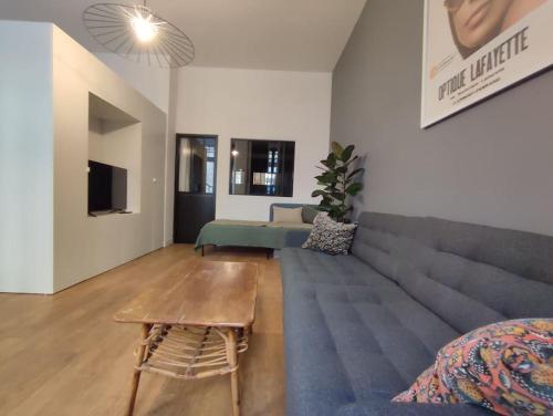 Apartment in the heart of the Chartrons