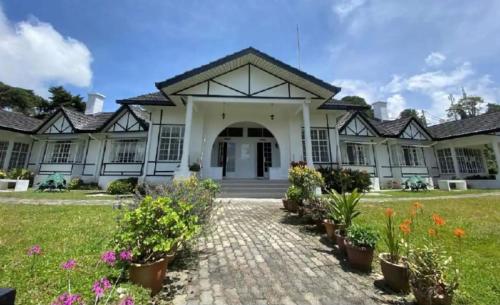 Zahrada ubytování Bukit Ruil Bungalow - Clementine Suite