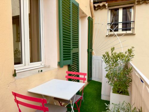 Prestige Suite Cannes - Luxury 80m2 2BR 2BA - 3 min to Croisette & Beach