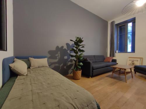 Apartment in the heart of the Chartrons