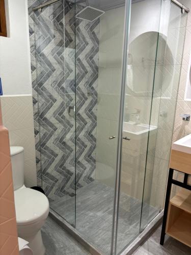 Un baño de Merak Hostel