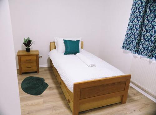 Φωτογραφία από το άλμπουμ του 5 bedroom property σε Sidcup