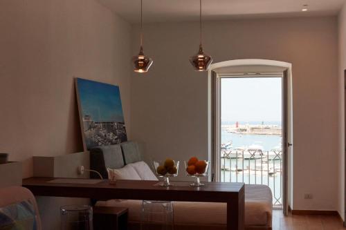 B&B Suite Home Trani Port View
