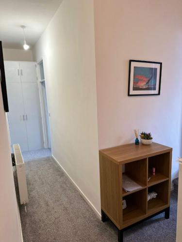 Gambar di galeri bagi Large 3Bed Sleeps 6 Free Parking Near Tynemouth di North Shields