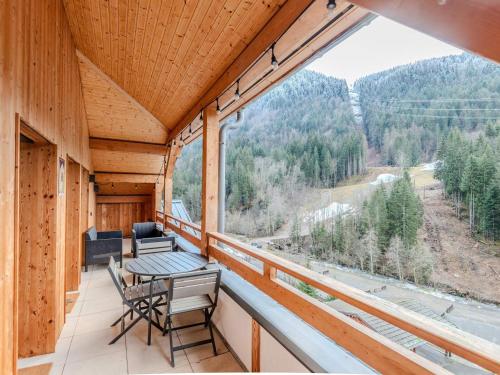 Appartement 4 chambres au pied des pistes Morzine-Les Gets, parking, 8 personnes