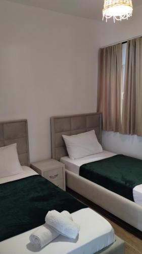 Rafa's apartmentにあるベッド