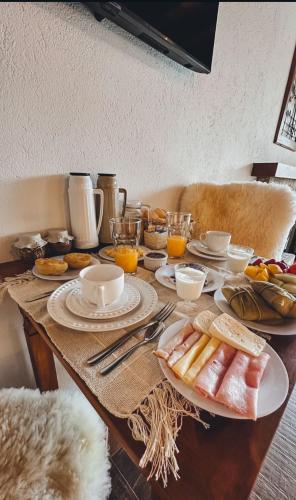 Comida en o cerca de este lodge