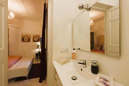 Koupelna v ubytování Riad VIP Bed & Breakfast