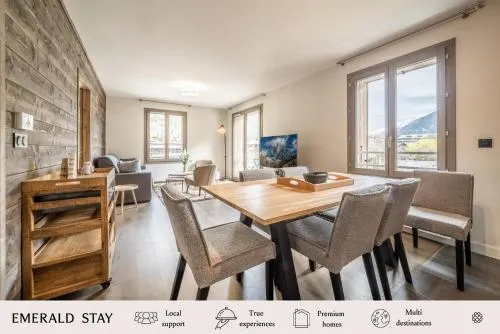 Kalmia Chamonix - BY EMERALD STAY photo 1