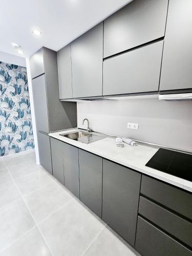 P&L House Las Olas