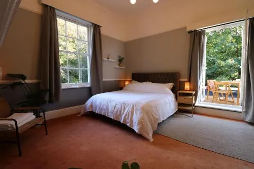 Mossley Hill Retreat photo 40