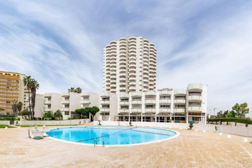 Rocha Seaview by CC 810