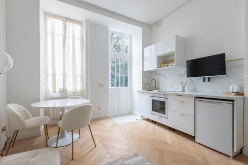 A cozinha ou cozinha compacta de Marne Suite Cosy Asnières Paris