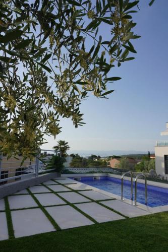Villa Mirno More Apartments