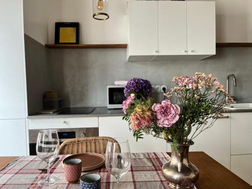 Photo de la galerie de l'établissement Heart of Le Marais - Modern & Cosy Nest in the Old Paris, à Paris