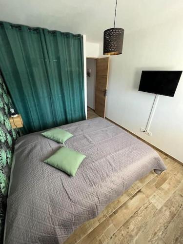 Photo de la galerie de l'établissement superbe appartement en bord de mer, à Ouistreham