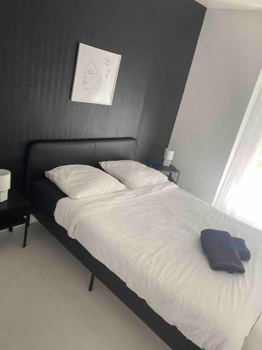 Photo de la galerie de l'établissement Appartement chaleureux pour 4, à Corbeil-Essonnes