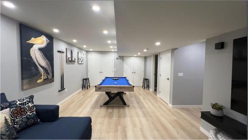Herní místnost v ubytování Modern 5BR, Kid-Friendly Home In Poconos with Pool Table