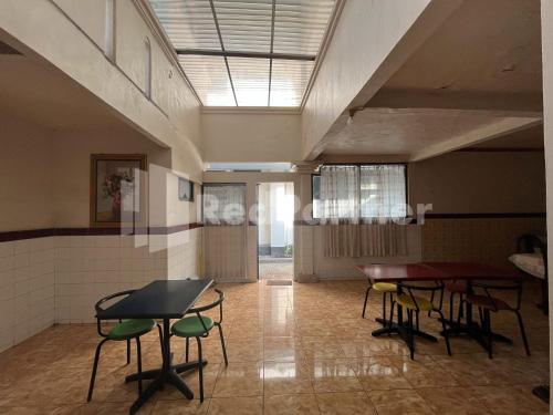 Φωτογραφία από το άλμπουμ του Hotel Dewi near GOR Merdeka Jombang Mitra RedDoorz σε Jombang