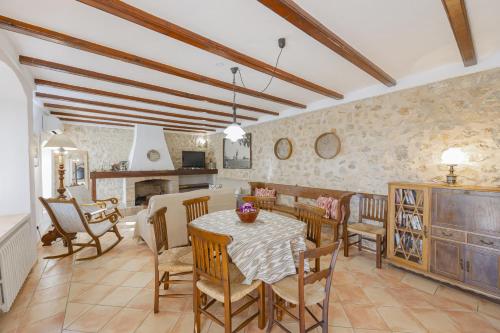 M412 Can Castell 1 by Mallorca Villa Selection