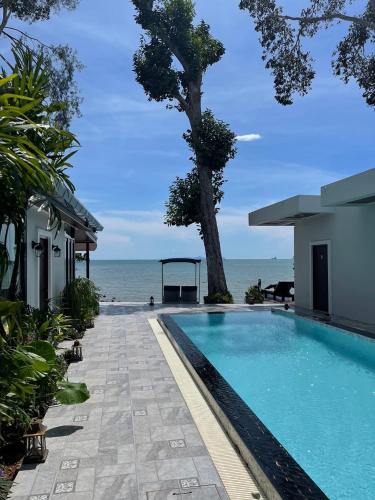 Πισίνα στο ή κοντά στο BeachHouse Pool Villas Krabi