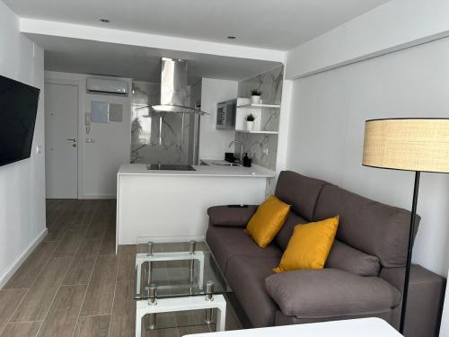 Moderno Apartamento con Piscina y Bicicletas Gratis