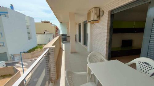 A H Rentals Garbi Apartamento con parking