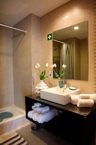 ROCHA Tower 6C