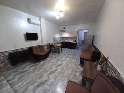 Shota Apartment