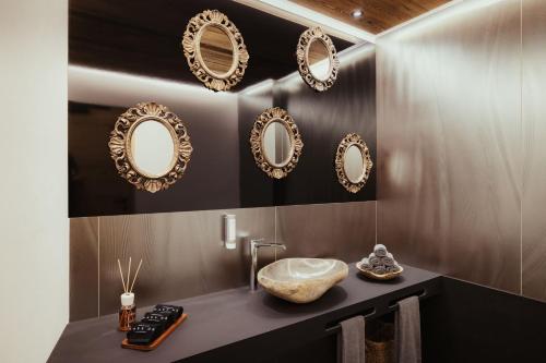 Φωτογραφία από το άλμπουμ του Luxury Chalet P σε Ortisei