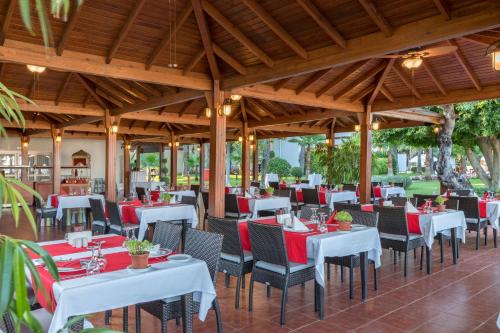 Restoran atau tempat lain untuk makan di Seven Seas Hotel Life - Ultra All Inclusive & Kids Concept
