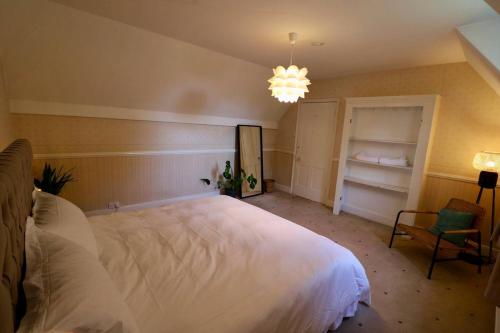 Mossley Hill Retreat photo 86