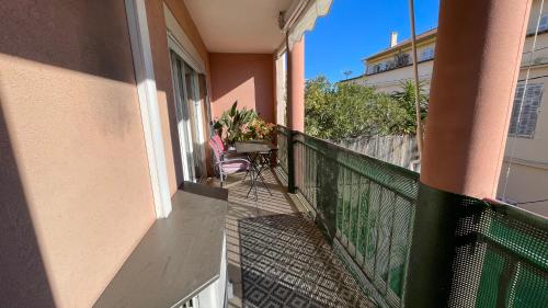 Fotografia z galérie ubytovania Appartement Au Calme Tout Proche Du Centre v Cannes