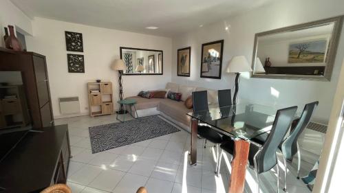 Posedenie v ubytovaní Appartement Au Calme Tout Proche Du Centre