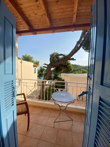Φωτογραφία από το άλμπουμ του Alonissos Beach Bungalows And Suites Hotel  στην Αλόννησο