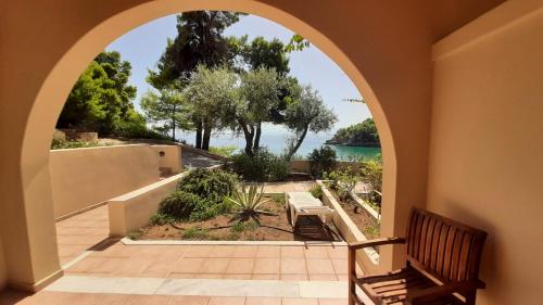 Φωτογραφία από το άλμπουμ του Alonissos Beach Bungalows And Suites Hotel  στην Αλόννησο