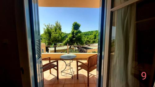 Φωτογραφία από το άλμπουμ του Alonissos Beach Bungalows And Suites Hotel  στην Αλόννησο